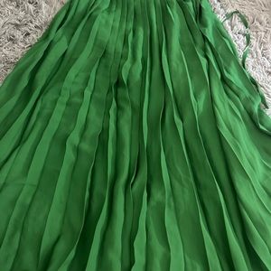 Brand-new green dress